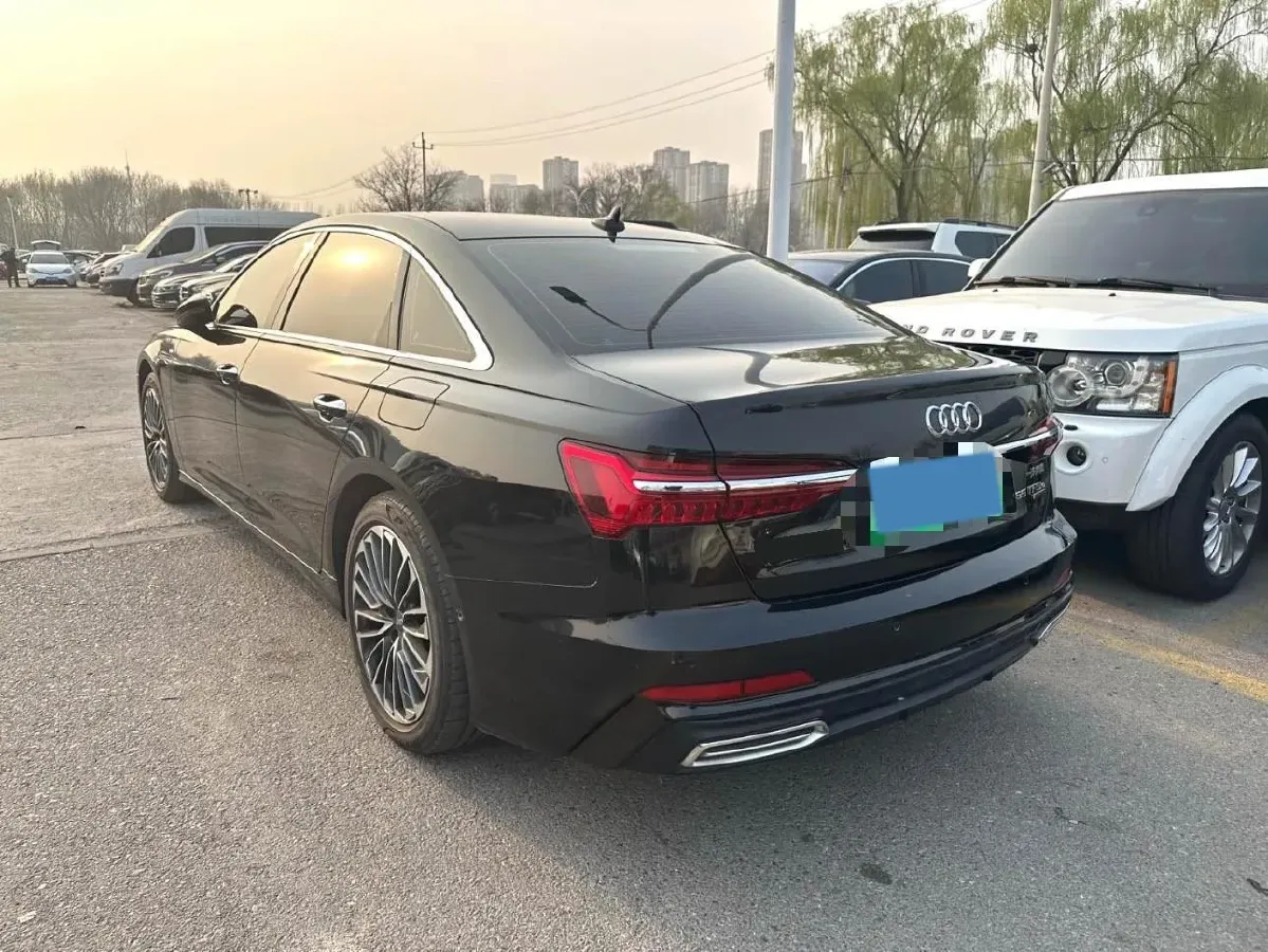 2020 Audi A6L 2.0T 252HP L4 7DCT PHEV 14.1KWH,autocango,china used car exporter,china ev exporter,chinese used car exporter,chinese used ev exporter
