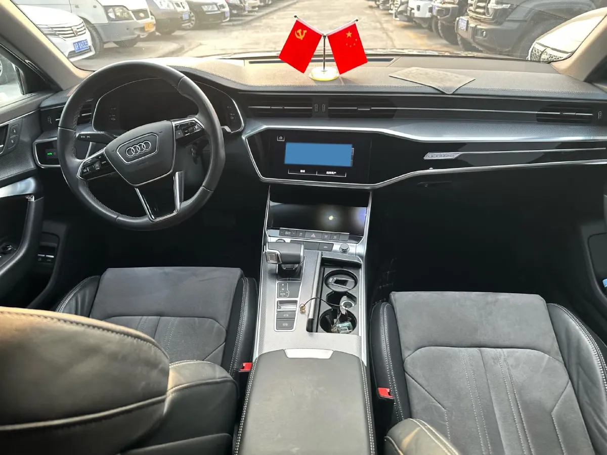 2020 Audi A6L 2.0T 252HP L4 7DCT PHEV 14.1KWH,autocango,china used car exporter,china ev exporter,chinese used car exporter,chinese used ev exporter