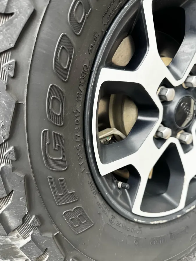 2021 Jeep Wrangler 2.0T 266HP L4 8AT,autocango,china used car exporter,china ev exporter,chinese used car exporter,chinese used ev exporter