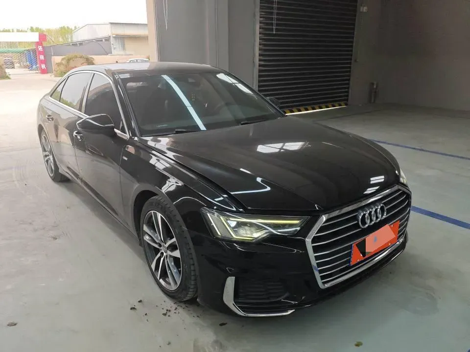 2020 Audi A6L 2.0T 190HP L4 7DCT,autocango,china used car exporter,china ev exporter,chinese used car exporter,chinese used ev exporter