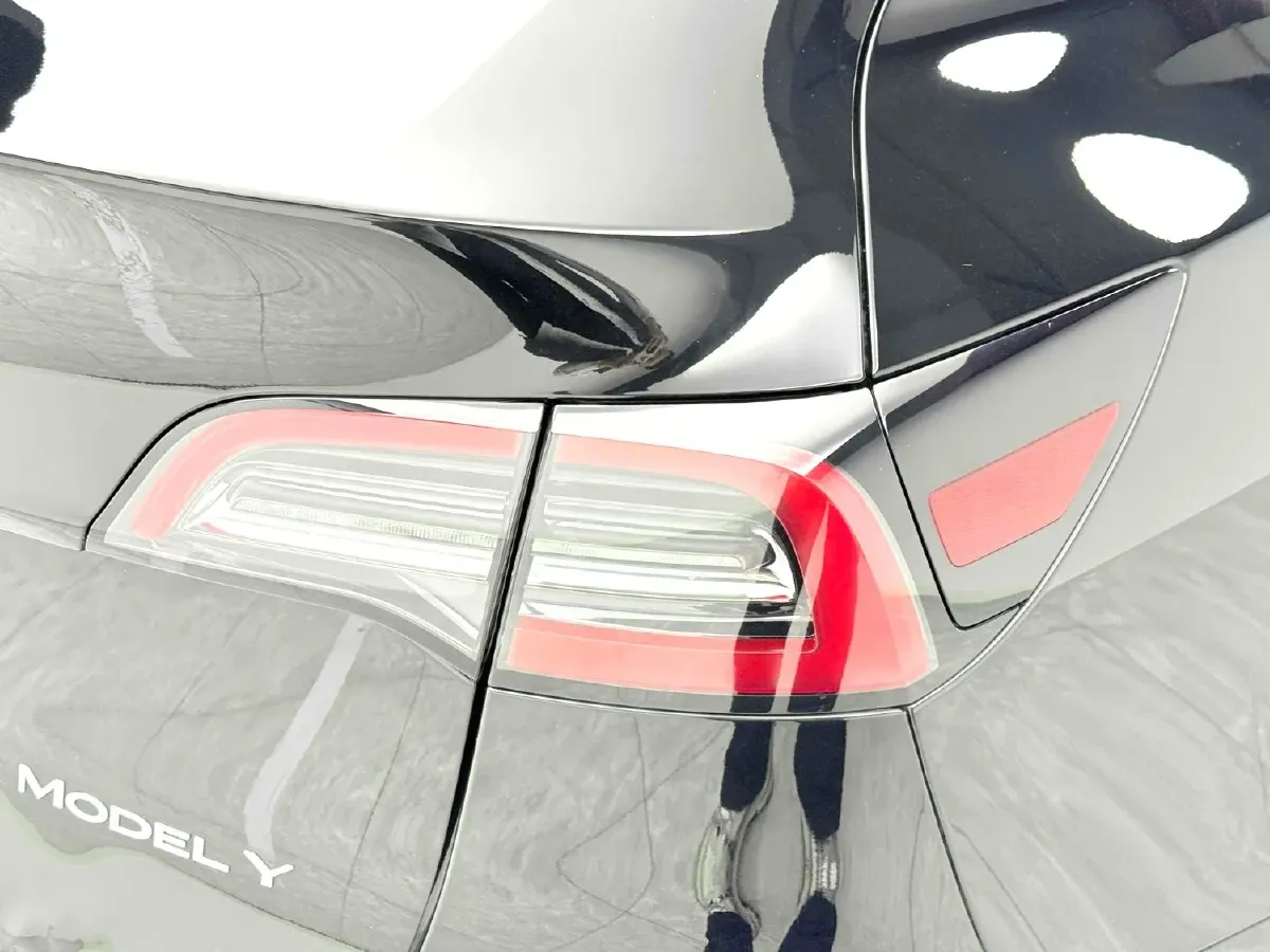 2022 Tesla Model Y BEV 60KWH,autocango,china used car exporter,china ev exporter,chinese used car exporter,chinese used ev exporter