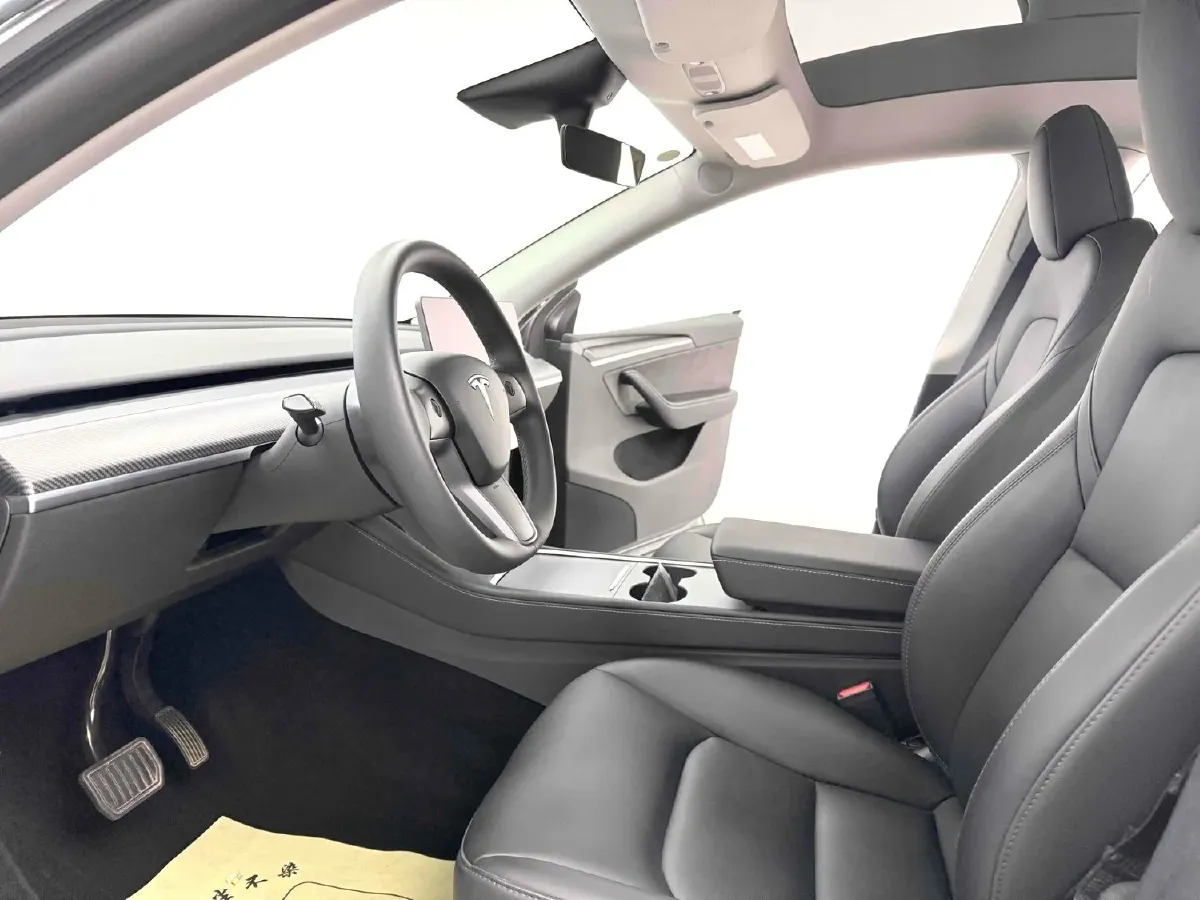 2022 Tesla Model Y BEV 60KWH,autocango,china used car exporter,china ev exporter,chinese used car exporter,chinese used ev exporter