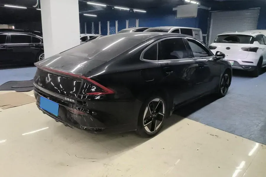 2024 WuLing XingGuang 1.5L 106HP L4 E-CVT PHEV 20.5KWH,autocango,china used car exporter,china ev exporter,chinese used car exporter,chinese used ev exporter