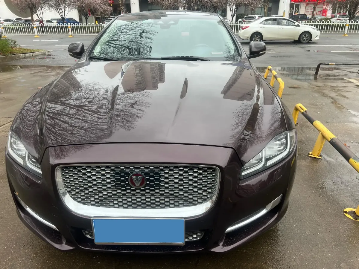 2018 BMW 7 Series 2.0T 258HP L4 8AT,autocango,china used car exporter,china ev exporter,chinese used car exporter,chinese used ev exporter