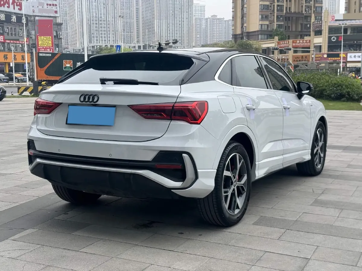 2020 Audi Q3 Sportback 2.0T 186HP L4 7DCT,autocango,china used car exporter,china ev exporter,chinese used car exporter,chinese used ev exporter