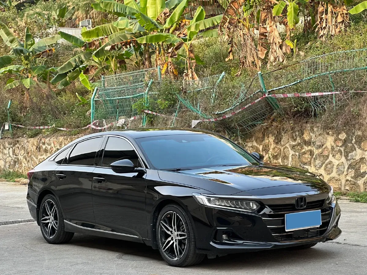 2022 Honda Accord 1.5T 194HP L4 CVT,autocango,china used car exporter,china ev exporter,chinese used car exporter,chinese used ev exporter