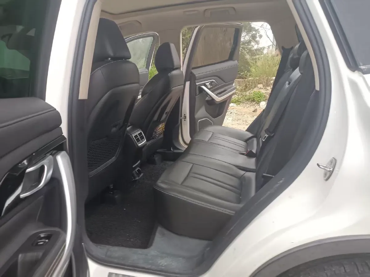 2018 Zotye T500 1.5T 156HP L4 6AT,autocango,china used car exporter,china ev exporter,chinese used car exporter,chinese used ev exporter