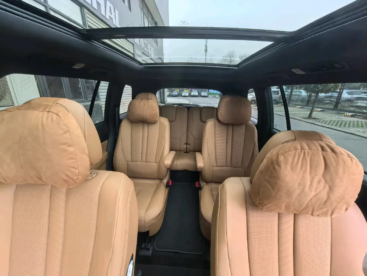2020 Li ONE Range Extended 131HP REEV 40.5KWH,autocango,china used car exporter,china ev exporter,chinese used car exporter,chinese used ev exporter