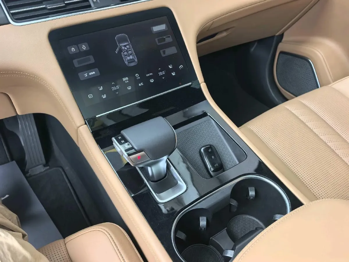 2020 Li ONE Range Extended 131HP REEV 40.5KWH,autocango,china used car exporter,china ev exporter,chinese used car exporter,chinese used ev exporter