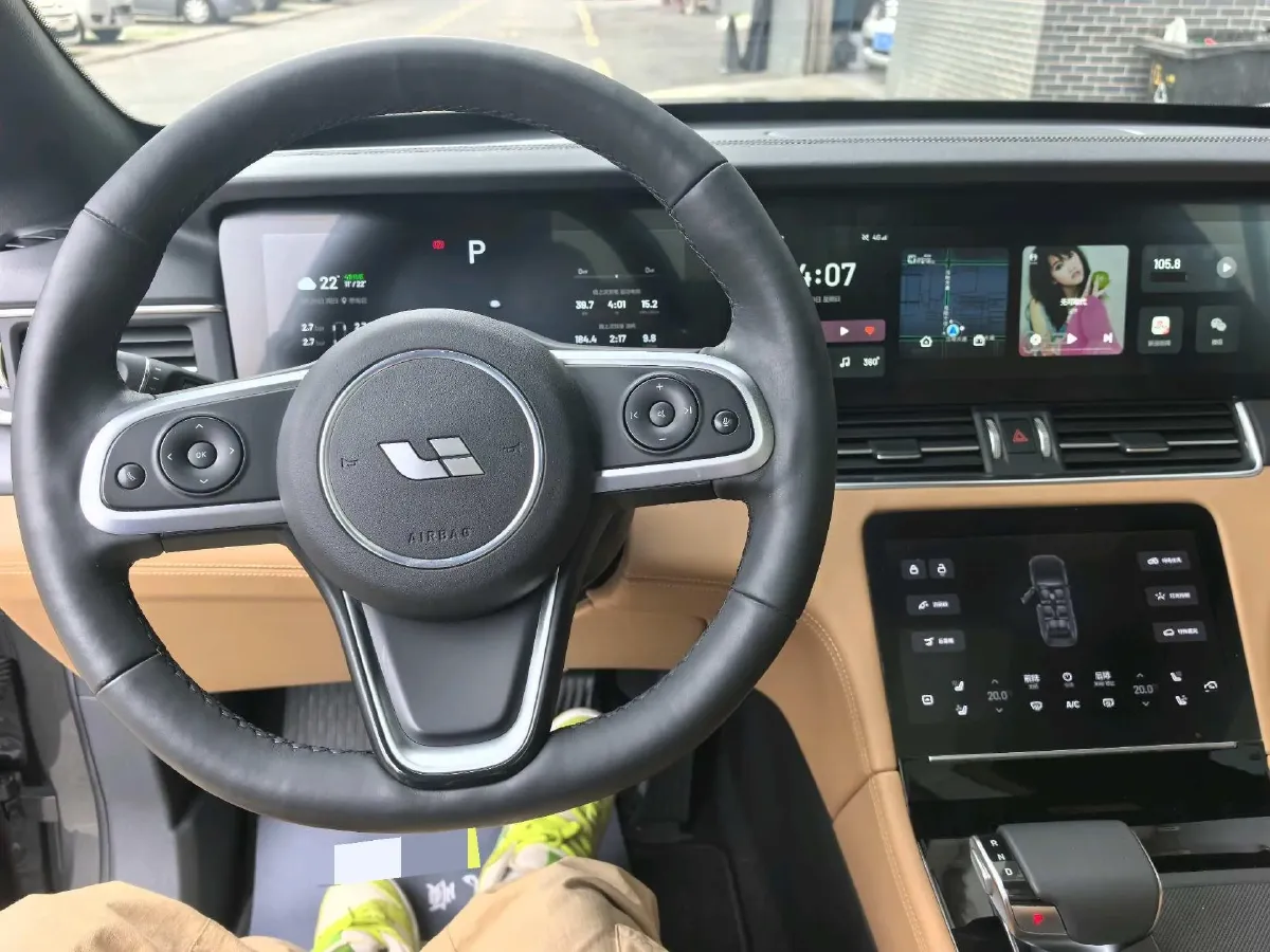 2020 Li ONE Range Extended 131HP REEV 40.5KWH,autocango,china used car exporter,china ev exporter,chinese used car exporter,chinese used ev exporter