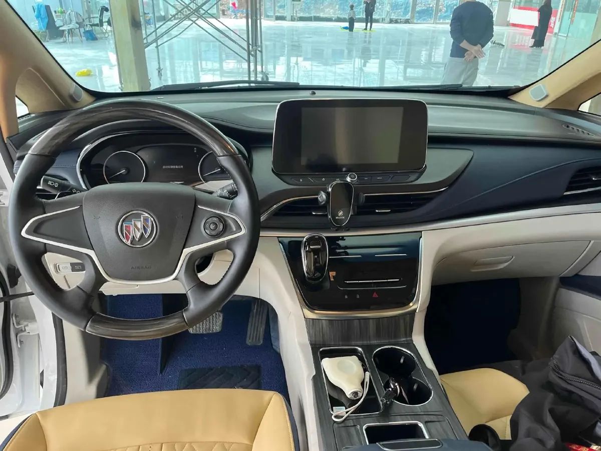 2023 Buick GL8 2.0T 237HP L4 9AT,autocango,china used car exporter,china ev exporter,chinese used car exporter,chinese used ev exporter