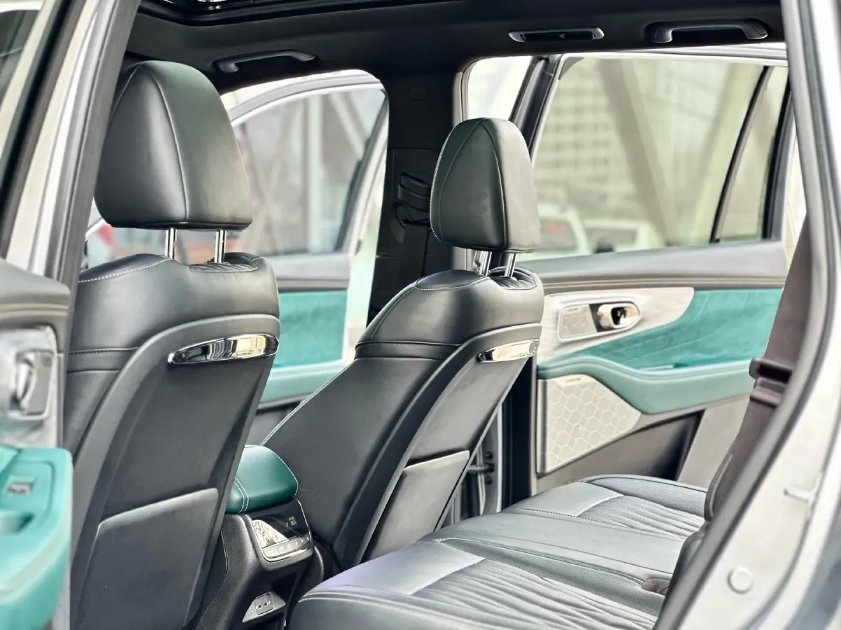 2024 GAC Trumpchi GS8 2.0T 190HP L4 E-CVT Hybrid,autocango,china used car exporter,china ev exporter,chinese used car exporter,chinese used ev exporter