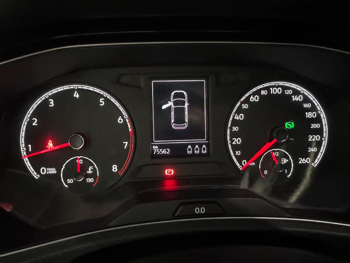 2019 Volkswagen T-Roc 1.4T 150HP L4 7DCT,autocango,china used car exporter,china ev exporter,chinese used car exporter,chinese used ev exporter