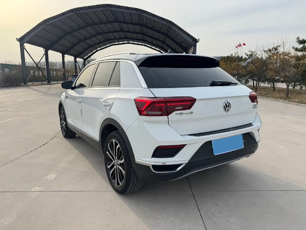 2019 Volkswagen T-Roc 1.4T 150HP L4 7DCT,autocango,china used car exporter,china ev exporter,chinese used car exporter,chinese used ev exporter