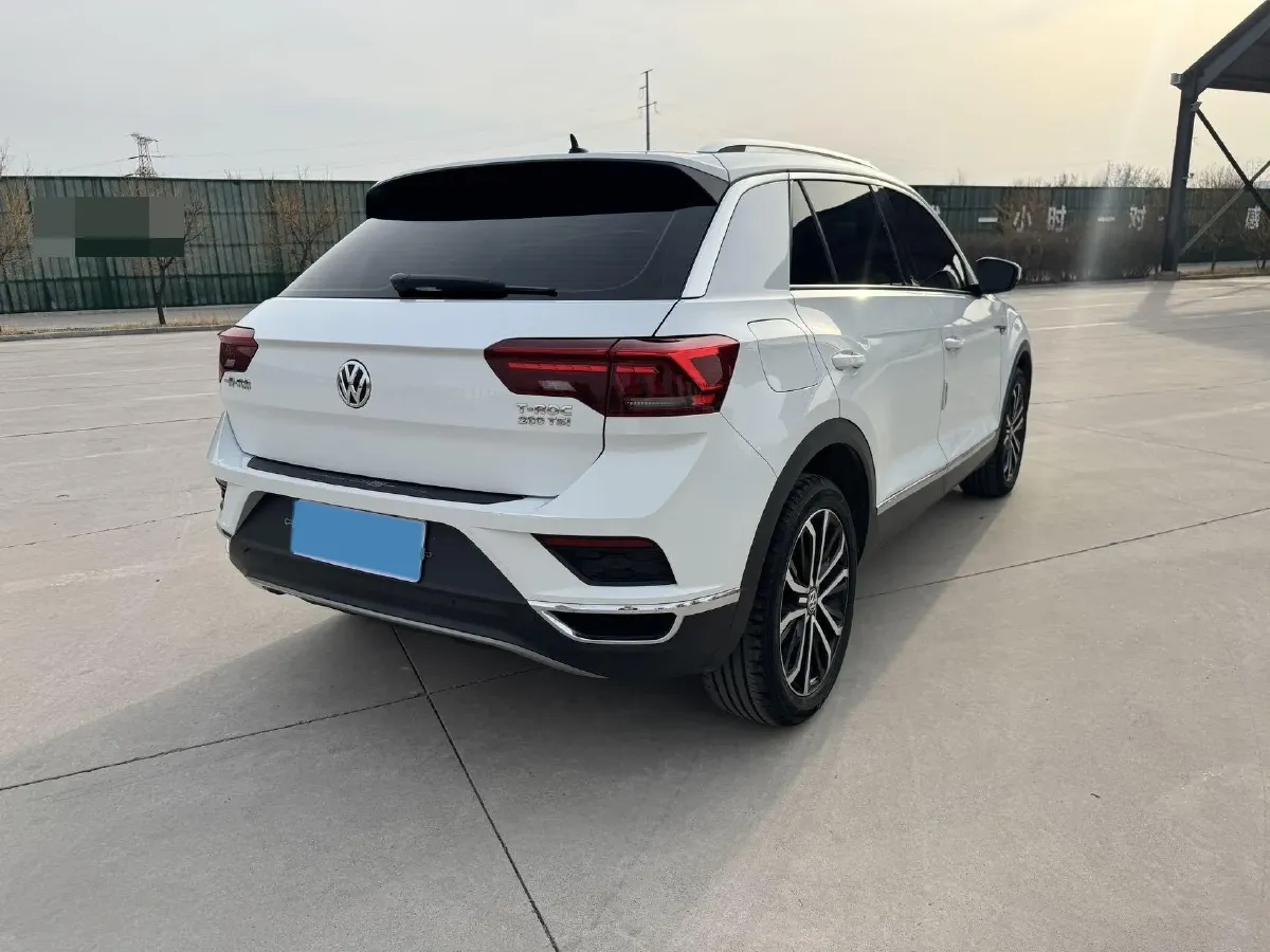 2019 Volkswagen T-Roc 1.4T 150HP L4 7DCT,autocango,china used car exporter,china ev exporter,chinese used car exporter,chinese used ev exporter