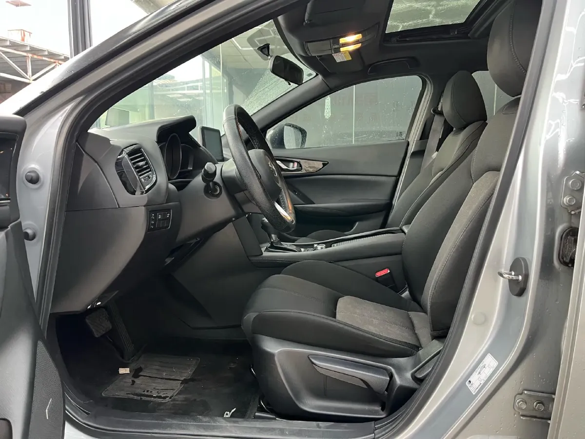 2020 Mazda CX-4 2.0L 158HP L4 6AT,autocango,china used car exporter,china ev exporter,chinese used car exporter,chinese used ev exporter