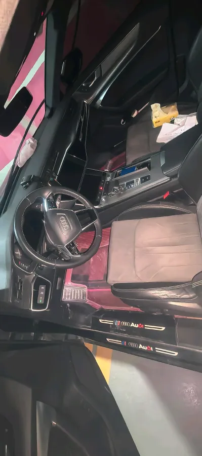 2019 Audi A6L 2.0T 190HP L4 7DCT,autocango,china used car exporter,china ev exporter,chinese used car exporter,chinese used ev exporter