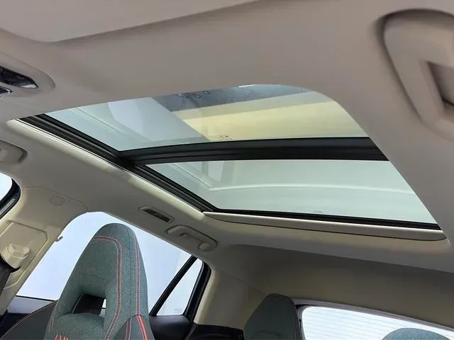 2023 LYNK&CO 06 1.5T 181HP L4 7DCT,autocango,china used car exporter,china ev exporter,chinese used car exporter,chinese used ev exporter