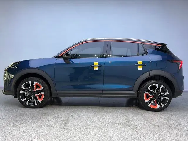2023 LYNK&CO 06 1.5T 181HP L4 7DCT,autocango,china used car exporter,china ev exporter,chinese used car exporter,chinese used ev exporter