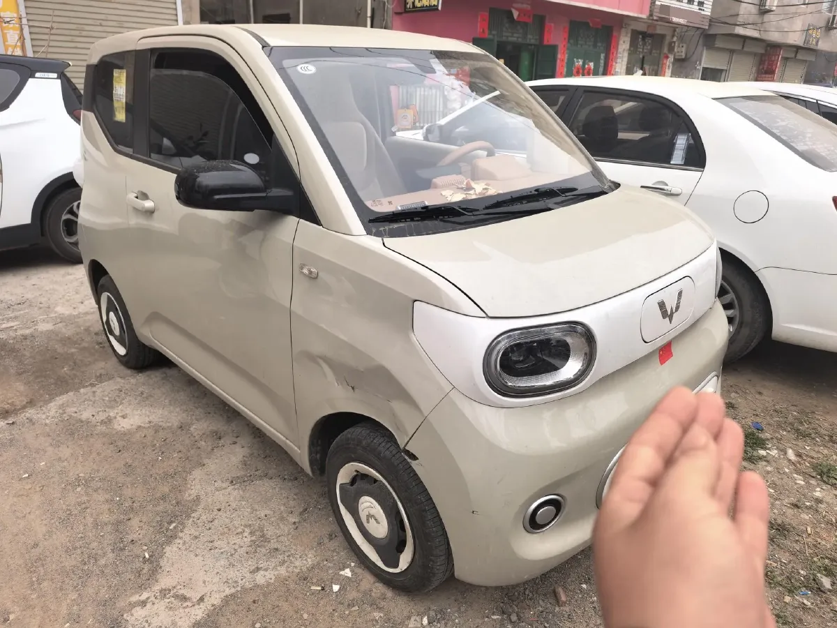 2024 WuLing HongGuang MINI EV BEV 17.3KWH,autocango,china used car exporter,china ev exporter,chinese used car exporter,chinese used ev exporter