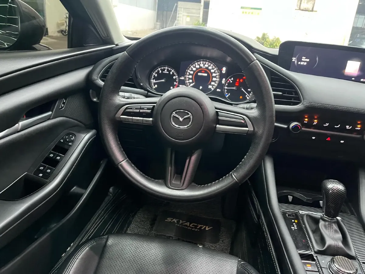 2020 Mazda 3 Axela 1.5L 117HP L4 6AT,autocango,china used car exporter,china ev exporter,chinese used car exporter,chinese used ev exporter