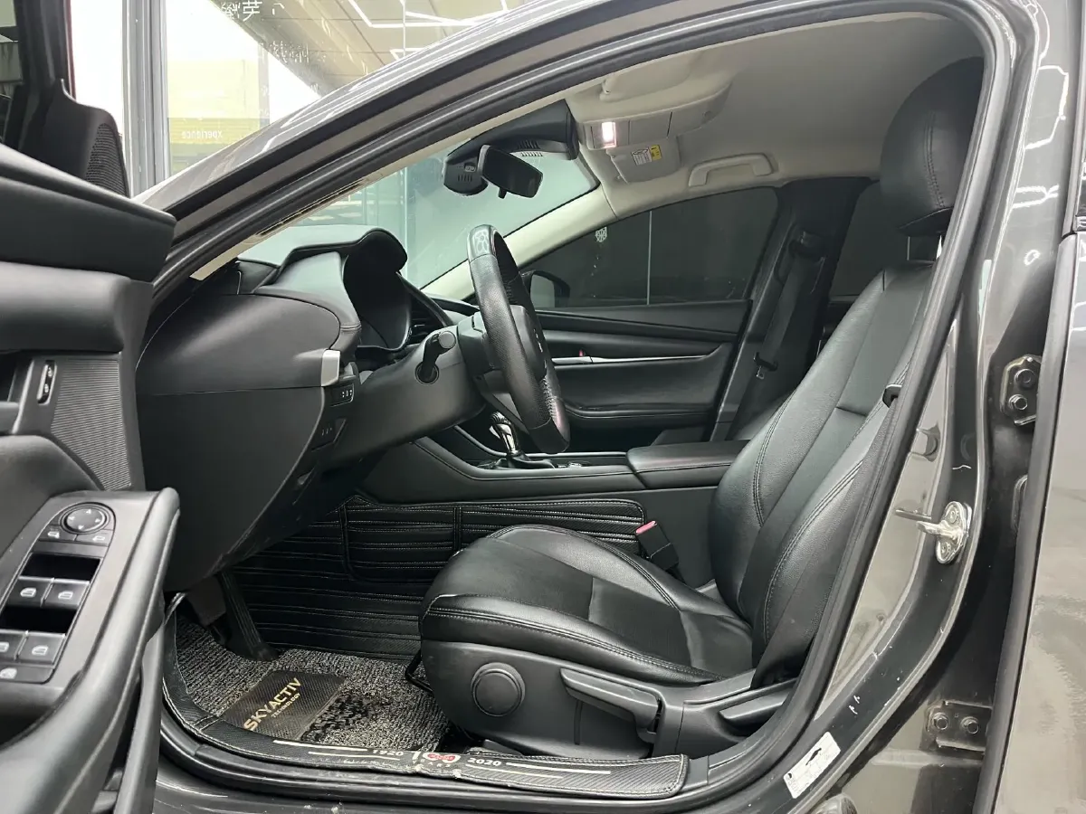 2020 Mazda 3 Axela 1.5L 117HP L4 6AT,autocango,china used car exporter,china ev exporter,chinese used car exporter,chinese used ev exporter