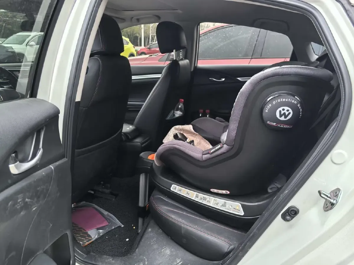 2019 Honda Civic 1.5T 177HP L4 CVT,autocango,china used car exporter,china ev exporter,chinese used car exporter,chinese used ev exporter