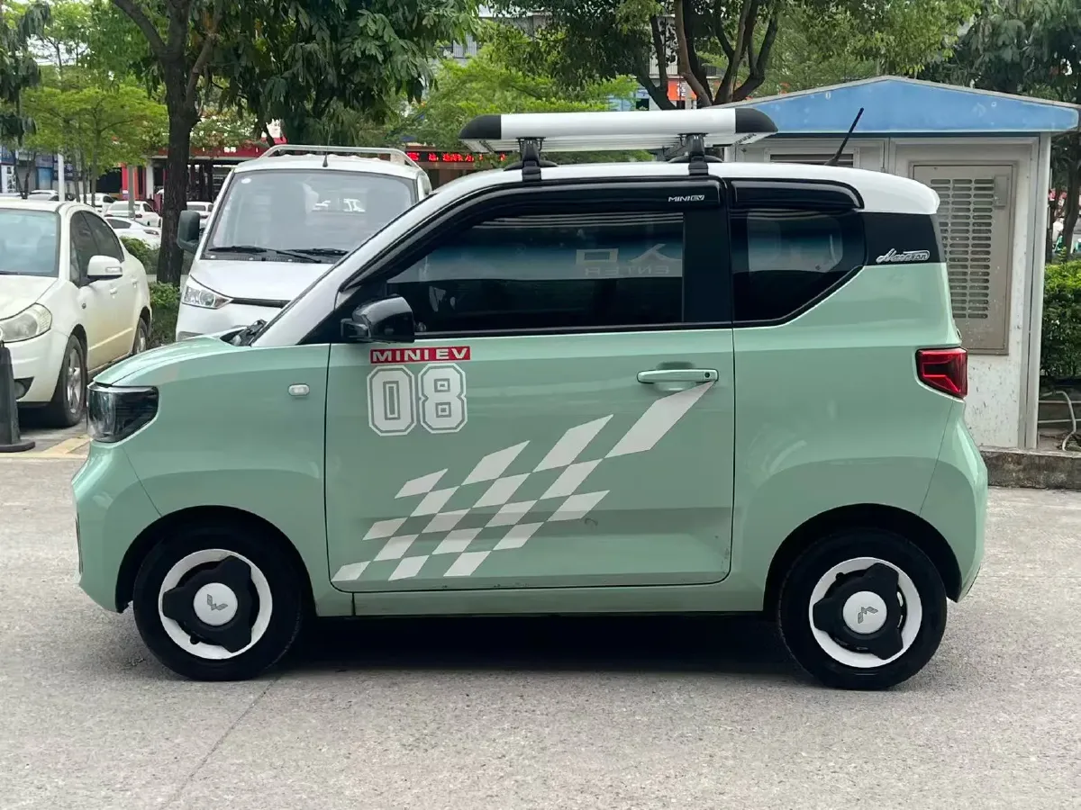 2021 WuLing HongGuang MINI EV BEV 13.9KWH,autocango,china used car exporter,china ev exporter,chinese used car exporter,chinese used ev exporter