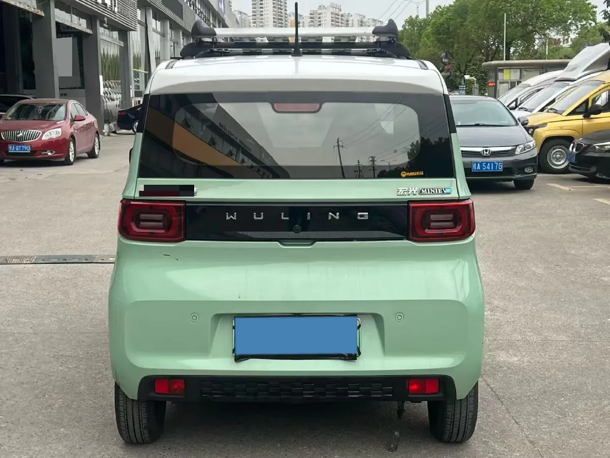 2021 WuLing HongGuang MINI EV BEV 13.9KWH,autocango,china used car exporter,china ev exporter,chinese used car exporter,chinese used ev exporter