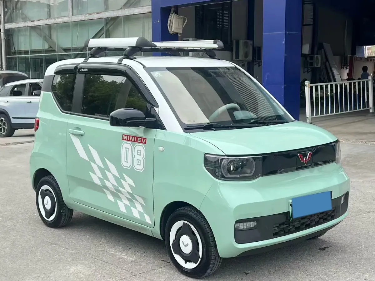 2021 WuLing HongGuang MINI EV BEV 13.9KWH,autocango,china used car exporter,china ev exporter,chinese used car exporter,chinese used ev exporter