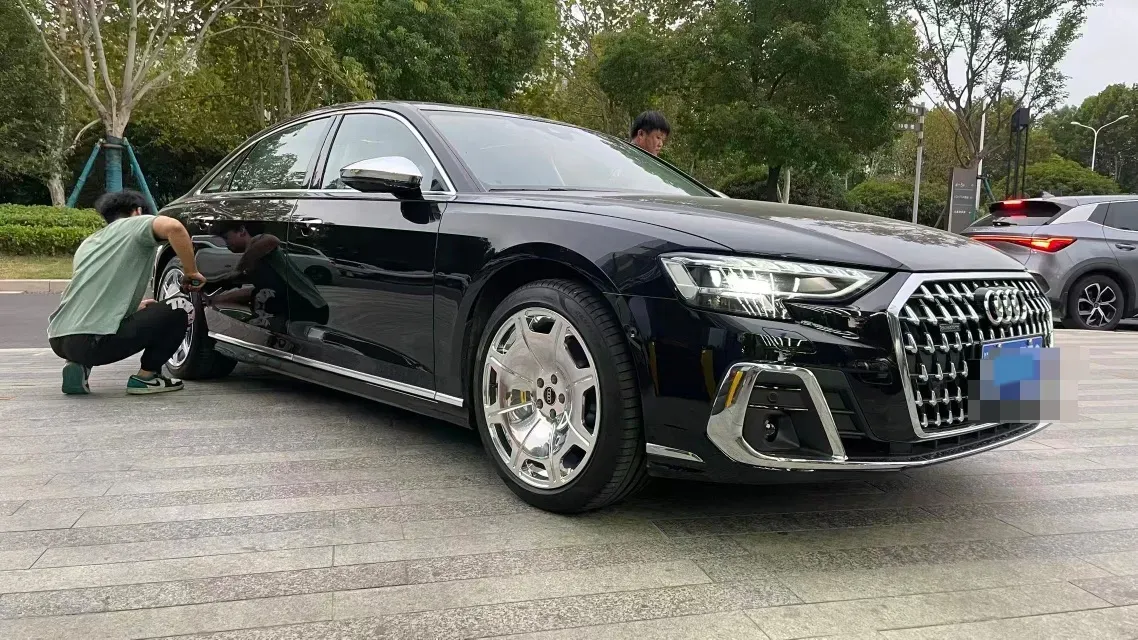 2024 Audi A8 3.0T 286HP V6 8AT,autocango,china used car exporter,china ev exporter,chinese used car exporter,chinese used ev exporter