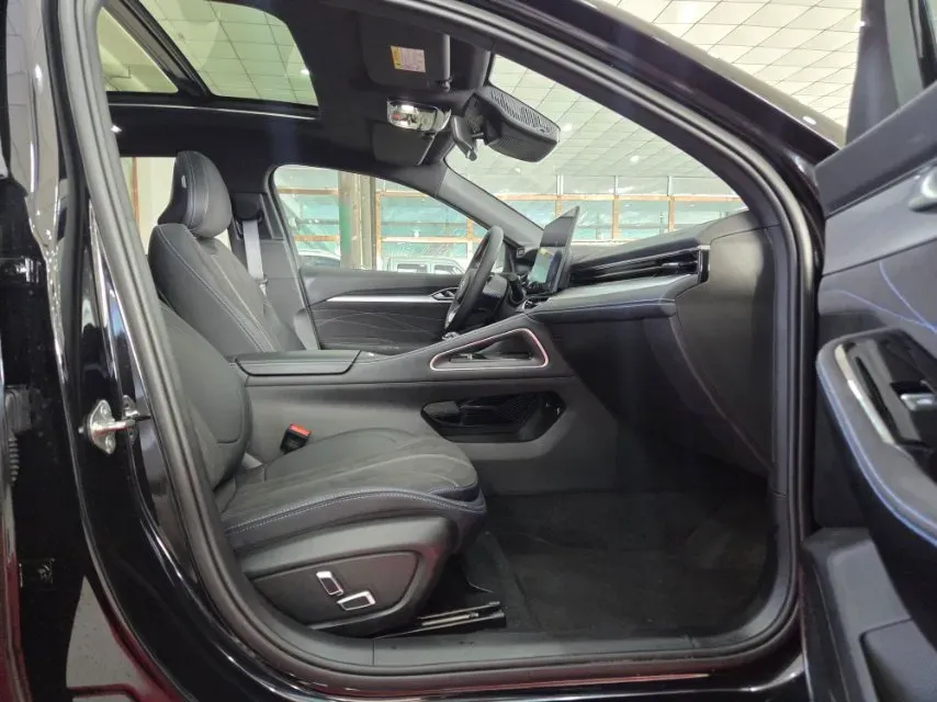 2026 Geely Preface 2.0T 272HP L4 8AT,autocango,china used car exporter,china ev exporter,chinese used car exporter,chinese used ev exporter