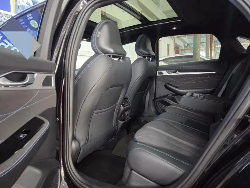 2026 Geely Preface 2.0T 272HP L4 8AT,autocango,china used car exporter,china ev exporter,chinese used car exporter,chinese used ev exporter