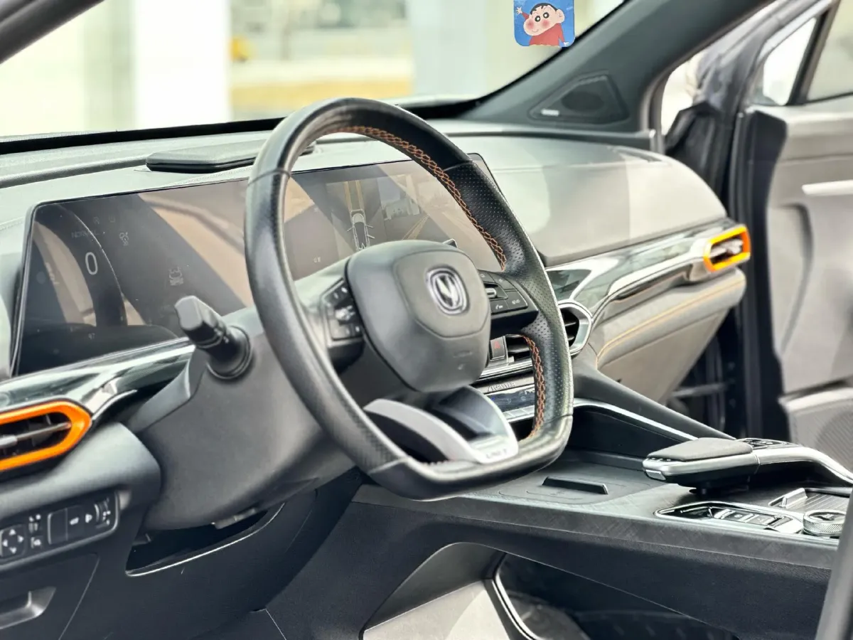 2022 ChangAn UNI-T 1.5T 188HP L4 7DCT,autocango,china used car exporter,china ev exporter,chinese used car exporter,chinese used ev exporter