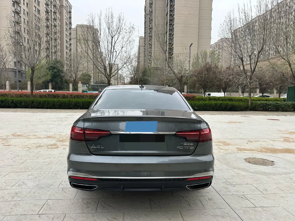 2020 Audi A4L 2.0T 190HP L4 7DCT,autocango,china used car exporter,china ev exporter,chinese used car exporter,chinese used ev exporter
