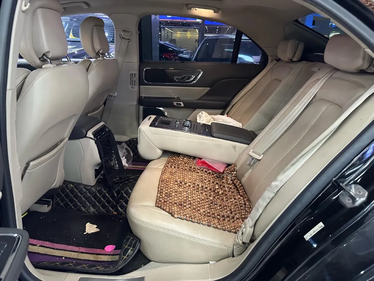 2017 Lincoln Continental 2.0T 261HP L4 6AT,autocango,china used car exporter,china ev exporter,chinese used car exporter,chinese used ev exporter