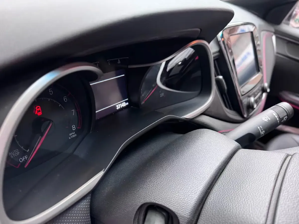 2020 Chevrolet Monza 1.3T 163HP L3 6AT,autocango,china used car exporter,china ev exporter,chinese used car exporter,chinese used ev exporter