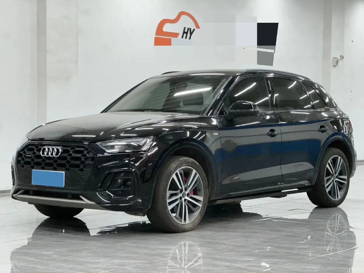 2023 Audi Q5L 2.0T 190HP L4 7DCT,autocango,china used car exporter,china ev exporter,chinese used car exporter,chinese used ev exporter