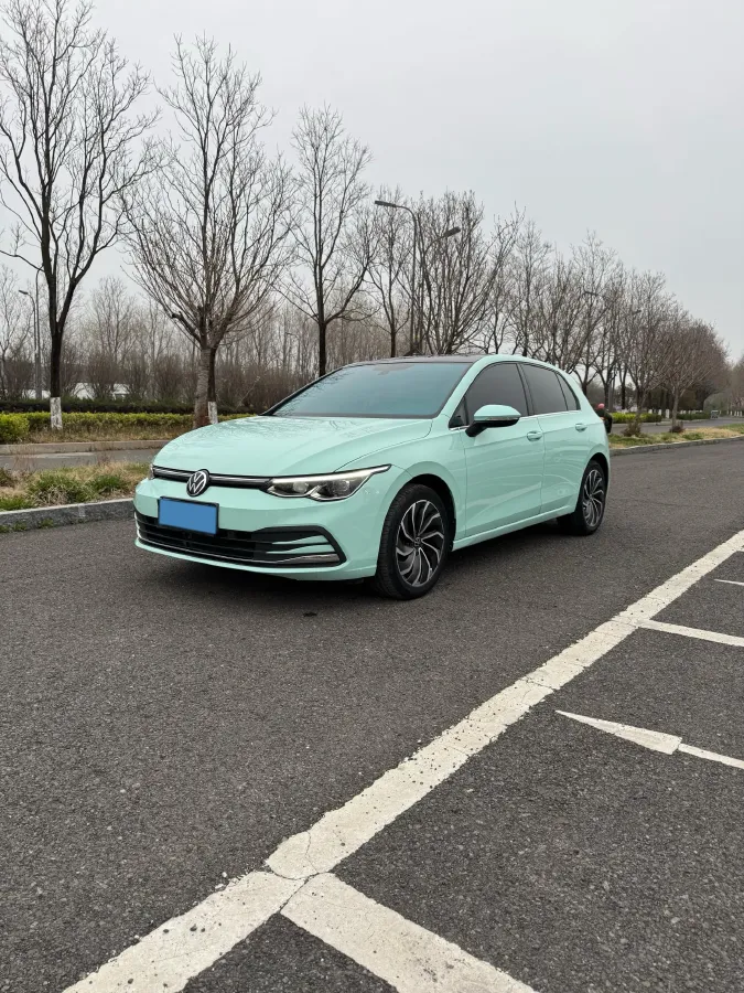 2023 Volkswagen Golf 1.4T 150HP L4 7DCT,autocango,china used car exporter,china ev exporter,chinese used car exporter,chinese used ev exporter