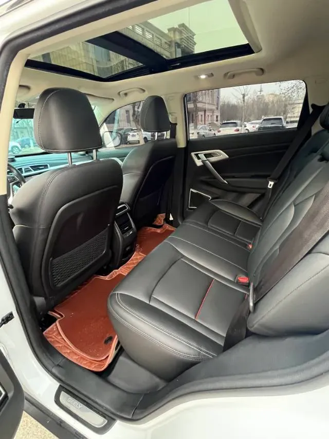 2020 Roewe i6 1.5T 169HP L4 7DCT,autocango,china used car exporter,china ev exporter,chinese used car exporter,chinese used ev exporter