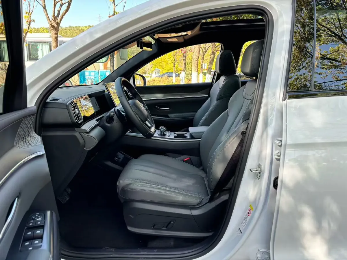 2025 BYD Song Pro 1.5L 101HP L4 E-CVT PHEV 18.3KWH,autocango,china used car exporter,china ev exporter,chinese used car exporter,chinese used ev exporter