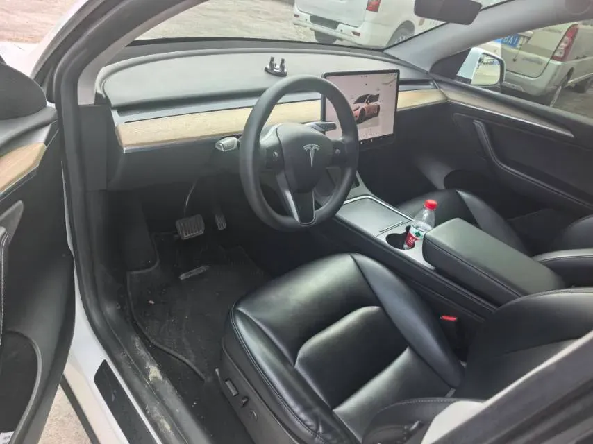 2022 Tesla Model Y BEV 60KWH,autocango,china used car exporter,china ev exporter,chinese used car exporter,chinese used ev exporter