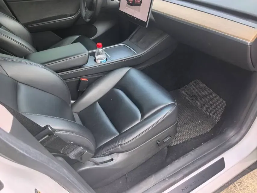 2022 Tesla Model Y BEV 60KWH,autocango,china used car exporter,china ev exporter,chinese used car exporter,chinese used ev exporter