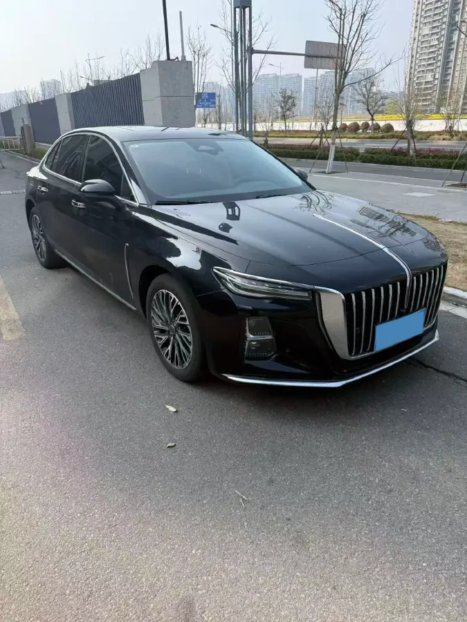 2025 HongQi H5 1.5T 169HP L4 1DHT Hybrid,autocango,china used car exporter,china ev exporter,chinese used car exporter,chinese used ev exporter