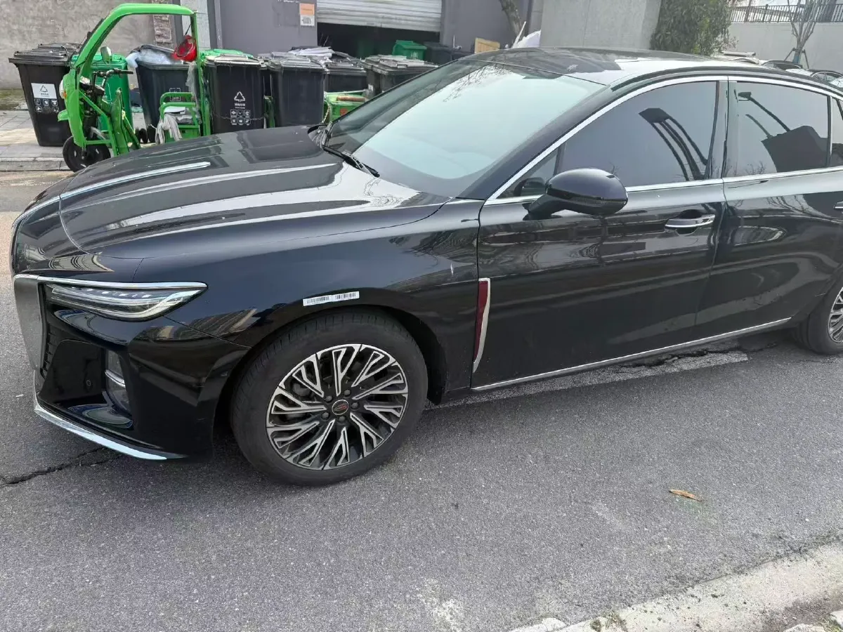 2025 HongQi H5 1.5T 169HP L4 1DHT Hybrid,autocango,china used car exporter,china ev exporter,chinese used car exporter,chinese used ev exporter