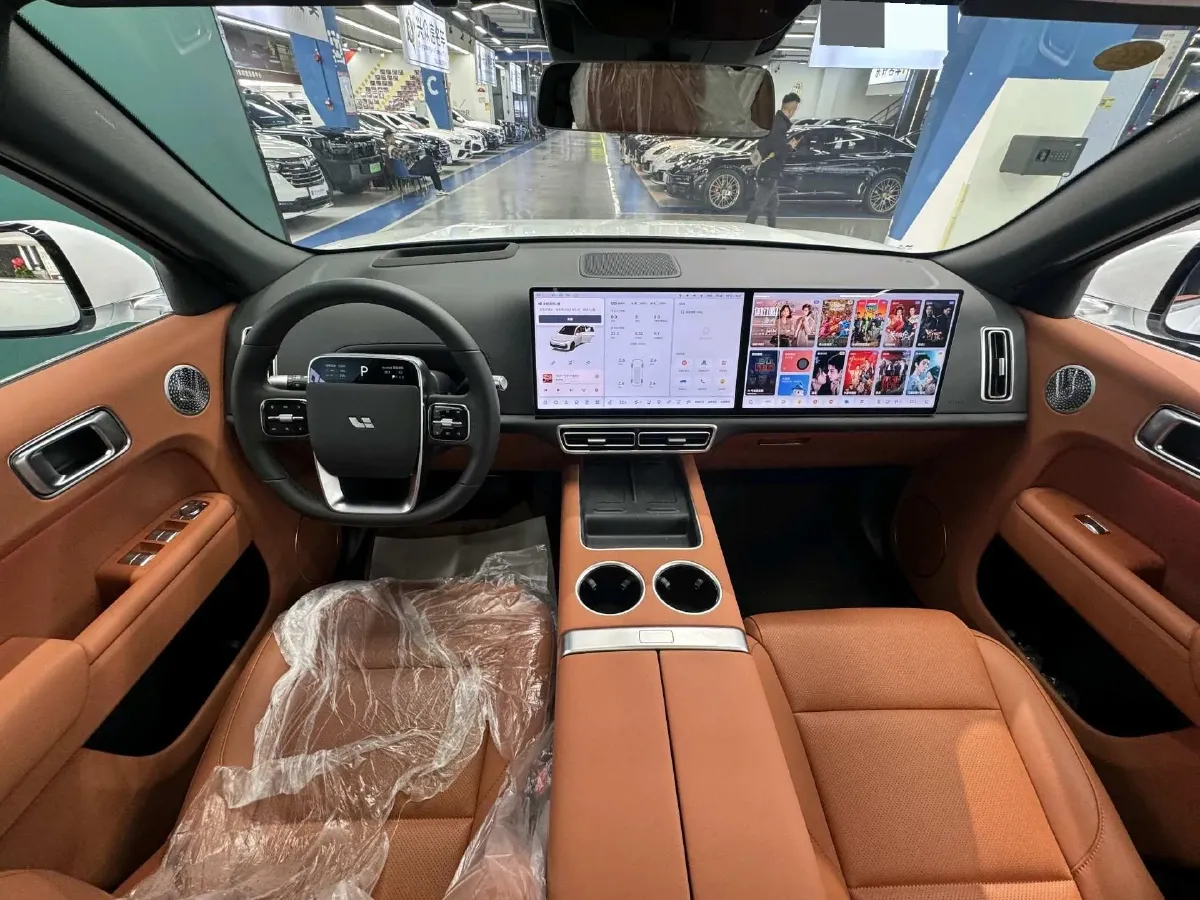 2025 Li L7 Range Extended 154HP REEV,autocango,china used car exporter,china ev exporter,chinese used car exporter,chinese used ev exporter