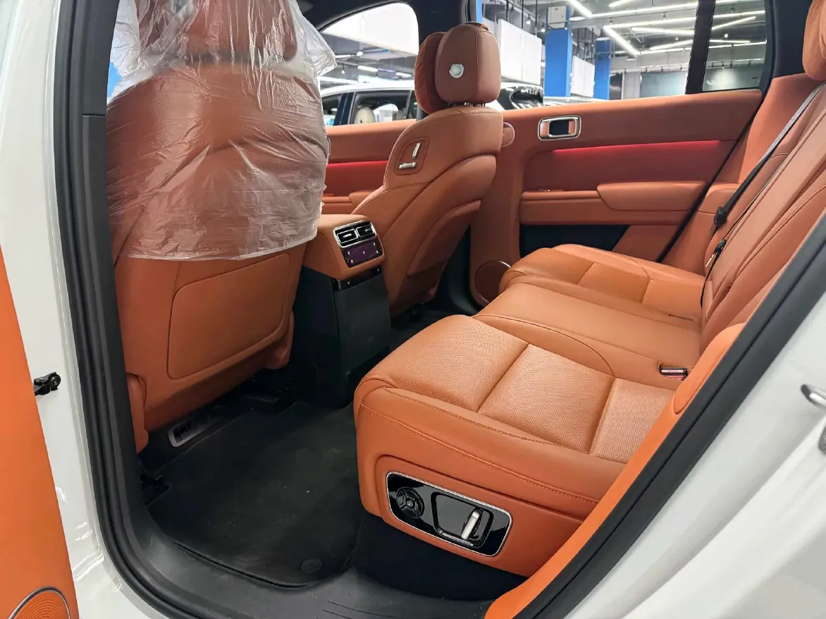 2025 Li L7 Range Extended 154HP REEV,autocango,china used car exporter,china ev exporter,chinese used car exporter,chinese used ev exporter