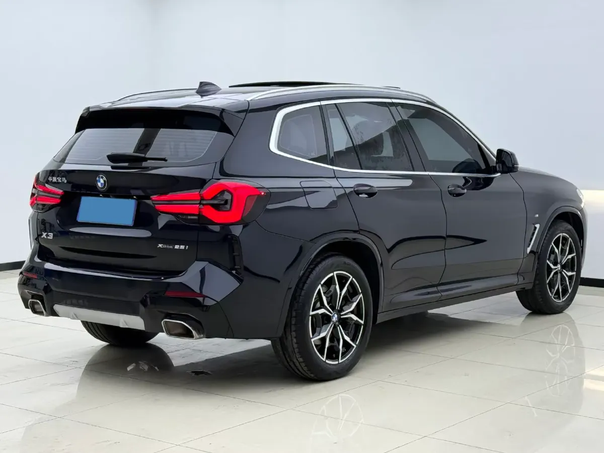 2023 BMW X3 2.0T 184HP L4 8AT,autocango,china used car exporter,china ev exporter,chinese used car exporter,chinese used ev exporter