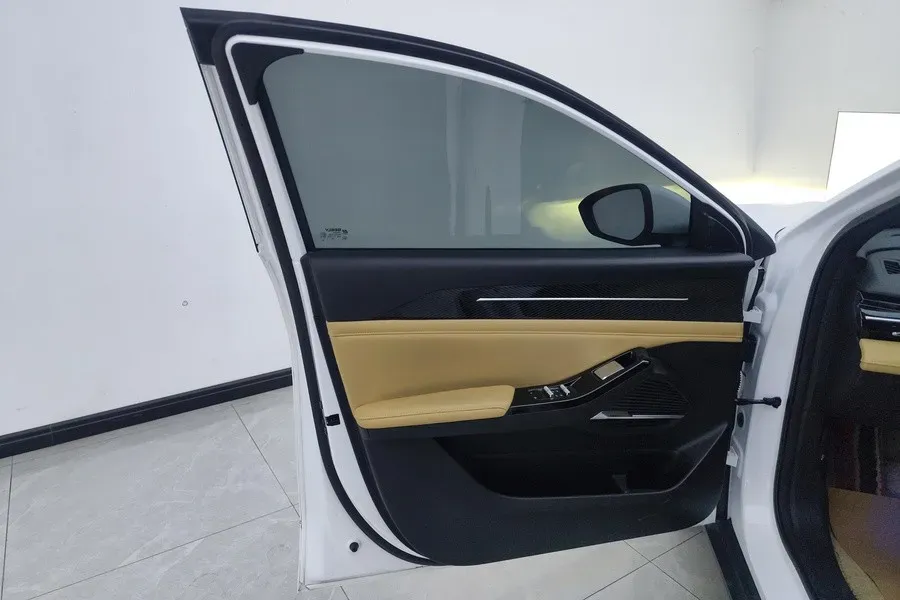 2023 Geely Galaxy L6 1.5T 163HP L4 3DHT PHEV,autocango,china used car exporter,china ev exporter,chinese used car exporter,chinese used ev exporter