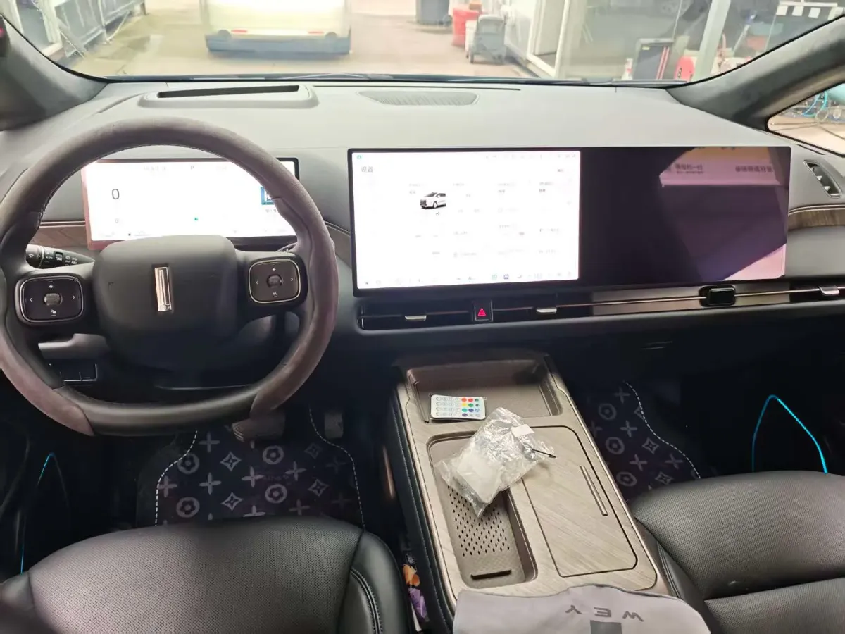 2025 WEY HighMountain 1.5T 170HP L4 4DHT PHEV,autocango,china used car exporter,china ev exporter,chinese used car exporter,chinese used ev exporter